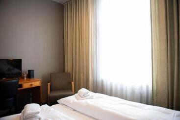 Henriks Hotell