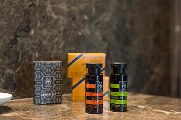 Hyperion City Hotel & Spa