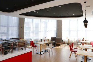 هتل Ibis Harbin West Railway Station Wanda Plaza