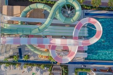 هتل Liu Resorts