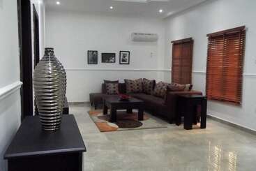 هتل Maria's Lodge