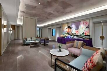 هتل Mercure Chengdu Jinniu Wanda Plaza
