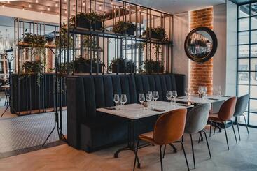 هتل Mercure Krakow Fabryczna City