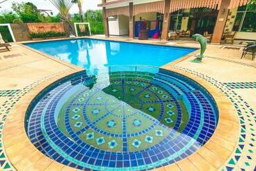 هتل Muak Lek Forest Resort