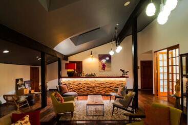 هتل Numajiri Kogen Lodge
