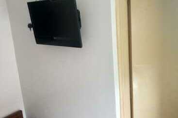 هتل Paramount Guest House