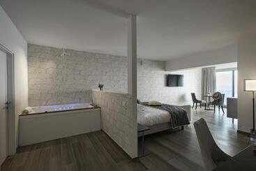 Sublimis Boutique Hotel Adults Only