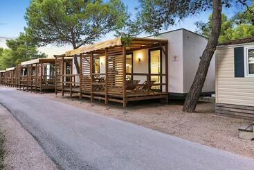 קוטג'' Mediteran Travel Mobile Homes Solaris