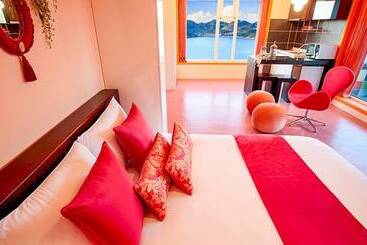 Namhae Elnido Pension