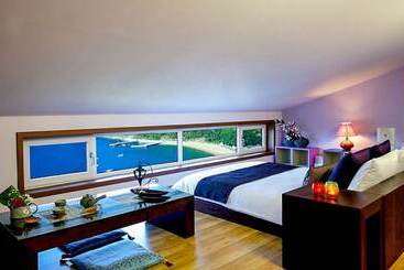 Namhae Elnido Pension
