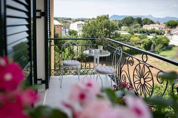 Nostalgia Corfu Town Apartments