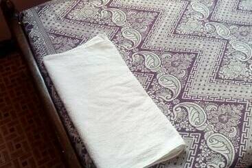 پانسیون Framjow Highway Lodge   Adults Only