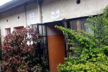 پانسیون Framjow Highway Lodge   Adults Only