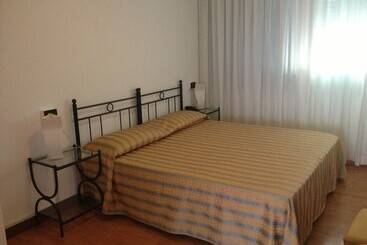 پانسیون Guesthouse Alloggi Agli Artisti