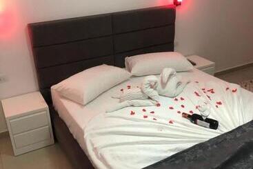 پانسیون Vila Xhafa