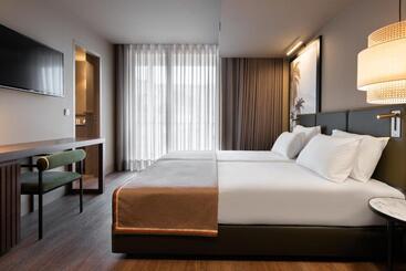 هتل Exe Essenzia Porto