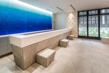 هتل Okinawa Hinode Resort And Hot Spring
