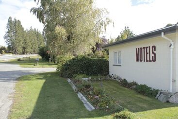 Burkes Pass Country Motels