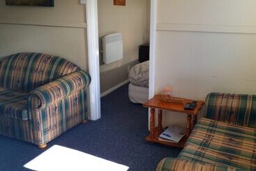 Burkes Pass Country Motels