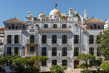 Hotelli El Pilar Andalucia