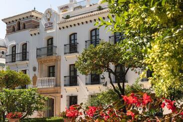 Hotelli El Pilar Andalucia
