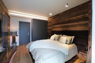 تختخواب و صبحانه Chalet Blanc Cervinia