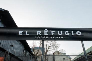 El Refugio Lodge Hostel