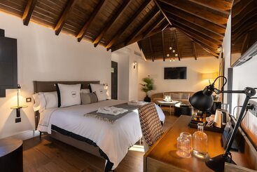 هتل Maison Ardois La Ciudadela Marbella