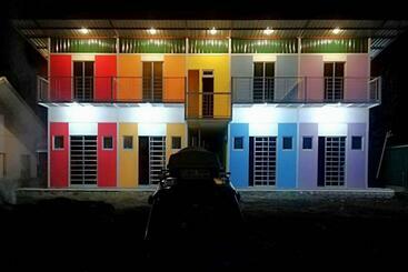 فندق Oyo 90312 Rainbow Guesthouse