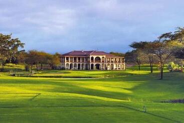 هتل The Safari House