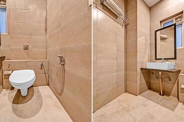 هتل Townhouse 453 Malviya Nagar