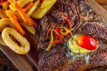هتل Upington Inn