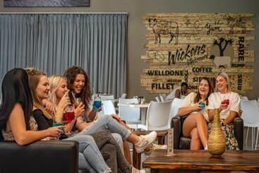 هتل Upington Inn