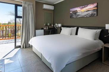 هتل Upington Inn