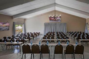 هتل Upington Inn