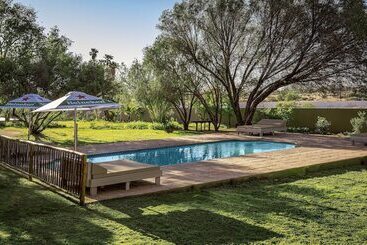 هتل Upington Inn