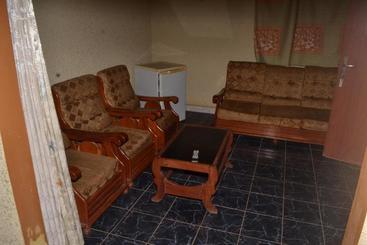 White Horse Hotel Porto Novo