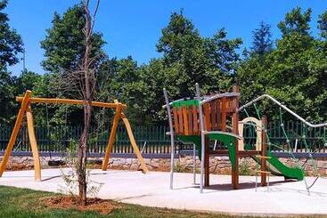 هتل Zephyr Ifrane