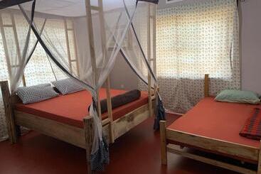 Pazuri Hostel