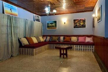 Pazuri Hostel
