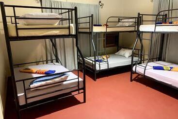 Pazuri Hostel
