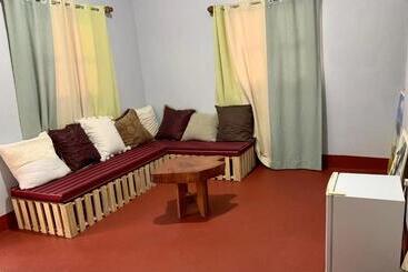 Pazuri Hostel