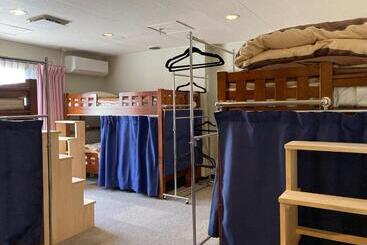 Pensiune J Hoppers Beppu Guesthouse ジェイホッパーズ別府ゲストハウス