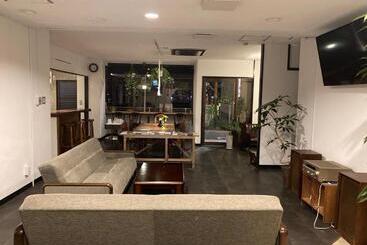 Pensiune J Hoppers Beppu Guesthouse ジェイホッパーズ別府ゲストハウス