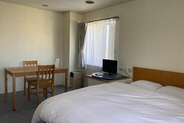 Pensiune J Hoppers Beppu Guesthouse ジェイホッパーズ別府ゲストハウス