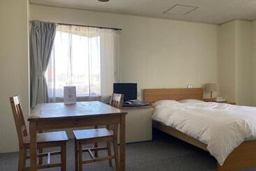 Pensiune J Hoppers Beppu Guesthouse ジェイホッパーズ別府ゲストハウス