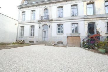 پانسیون La Maison De La Duchesse De La Vallière