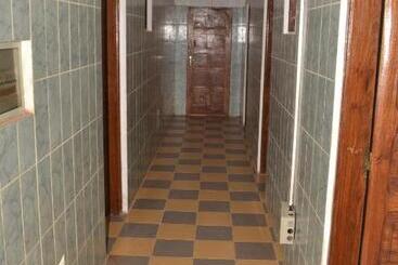 White Horse Hotel Porto Novo