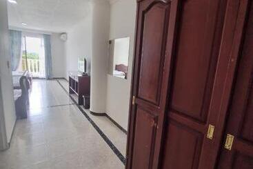 Zahira Hotel Melgar