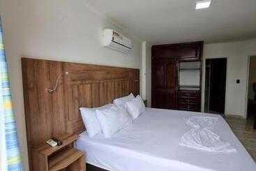 Zahira Hotel Melgar